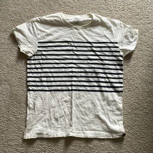 Grayers White Striped T-Shirt M
